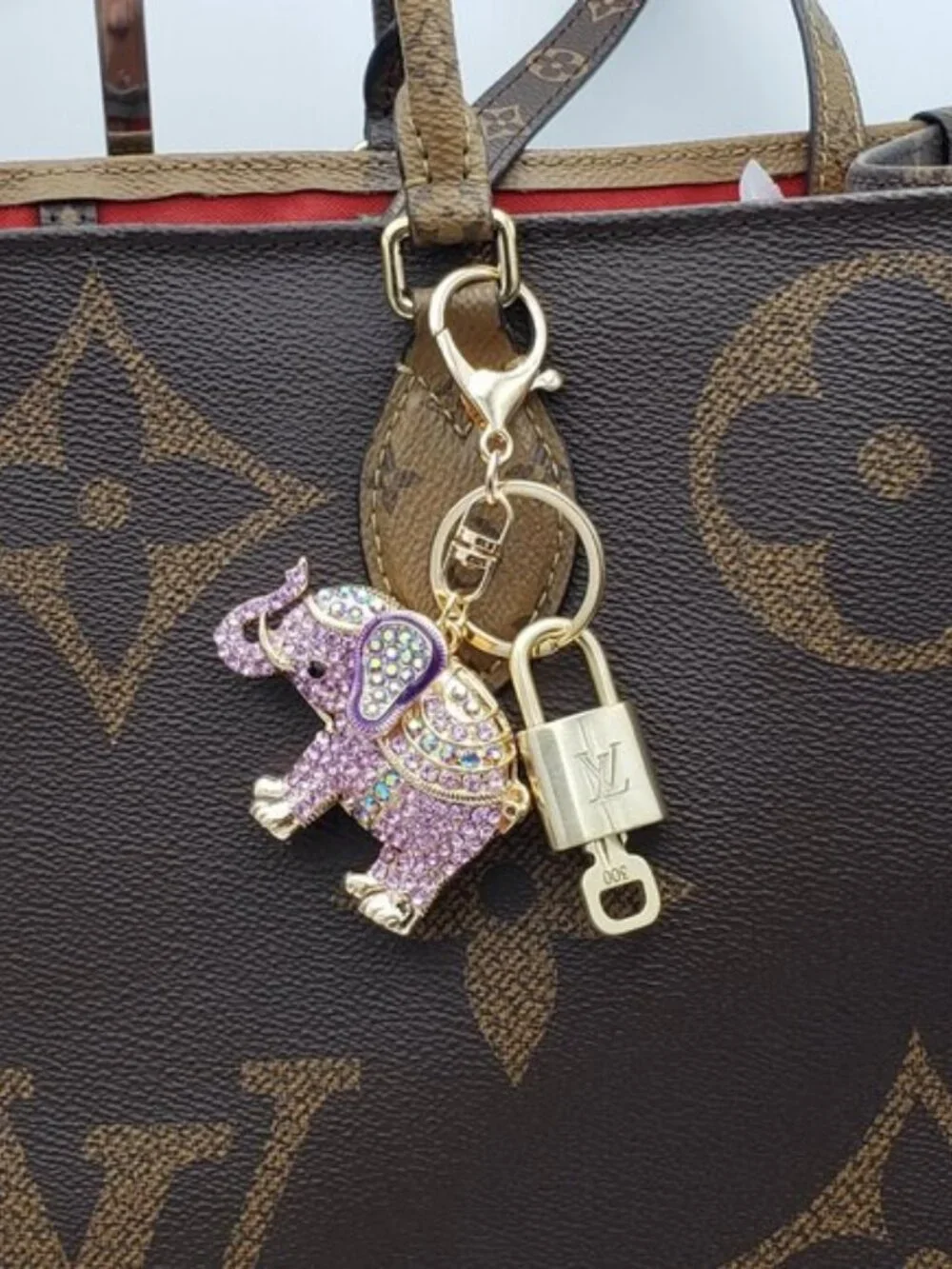 LV Gold Padlock & Key 🔒 Authentic Louis Vuitton Bag Unbranded Elephant Charm